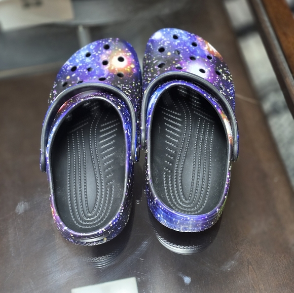 Purple Galaxy Crocs (Size 4) (Junior) - Picture 5 of 9